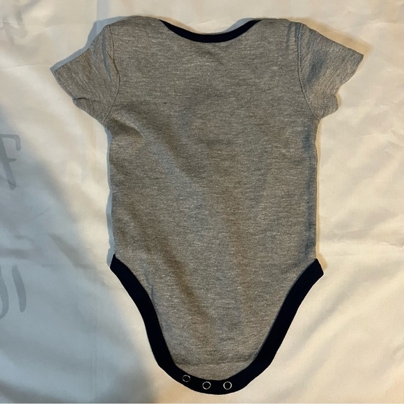 Set of Three Penn State Fan Short Sleeve Onesies in Size 3-6 Months - Picture 15 of 15